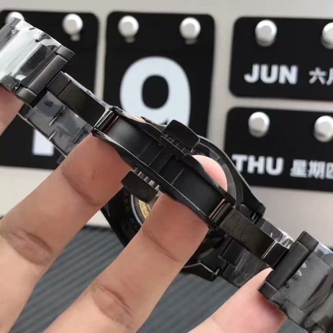 高品質IWC パイロットウォッチ コピーシリーズ メンズ 自動巻き3色 - 画像 (9)