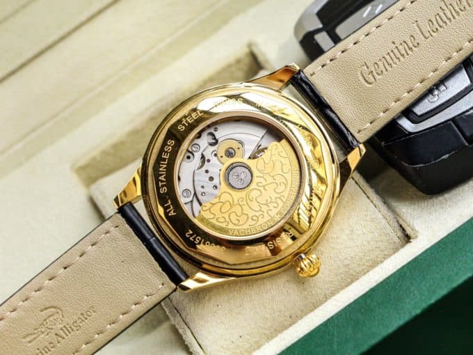 高級人気新品ヴァシュロンコンスタンタン 時計 スーパーコピー メンズ 自動巻き 4色 - 画像 (8)