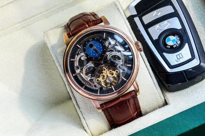 定番人気新品ヴァシュロンコンスタンタン 時計 コピー メンズ 自動巻き 4色