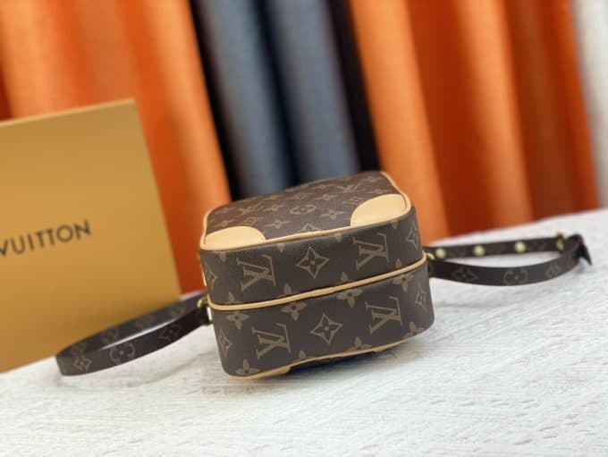 ルイヴィトンバッグコピー 大人気2023新品 Louis Vuitton 男女兼用 ショルダーバッグ - 画像 (5)