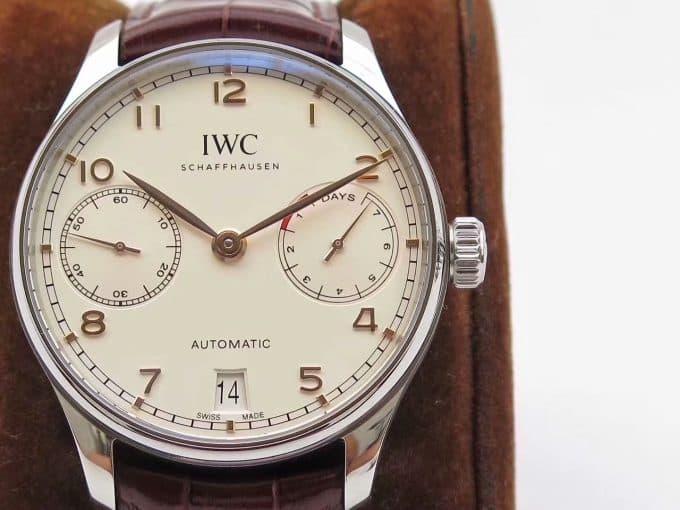 人気高級IWC ポルトギーゼ コピーシリーズ メンズ 自動巻き - 画像 (2)