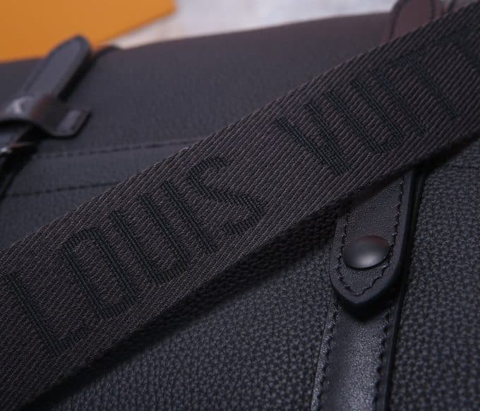 人気高級 ルイヴィトンバッグコピー 大人気2022新品 Louis Vuitton メンズ ショルダーバッグ - 画像 (7)