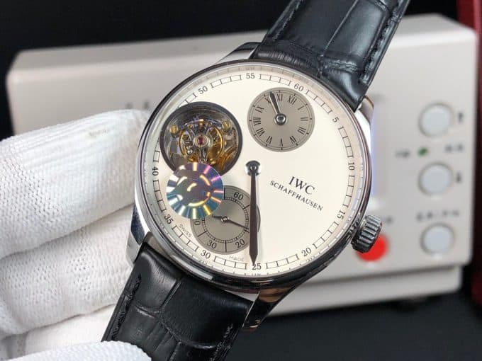 人気高級IWC ポルトギーゼ コピーシリーズ メンズ 自動巻き - 画像 (3)