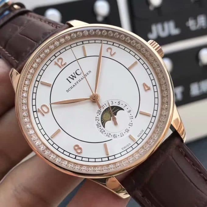 高品質IWC ポルトギーゼ コピーシリーズ メンズ 自動巻き2色 - 画像 (5)