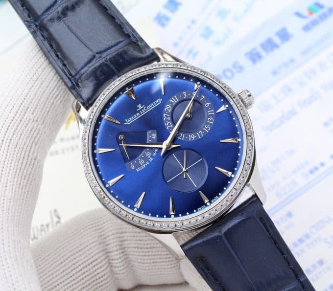 定番人気新品ジャガールクルト 時計 コピー メンズ 自動巻き4色 - 画像 (3)