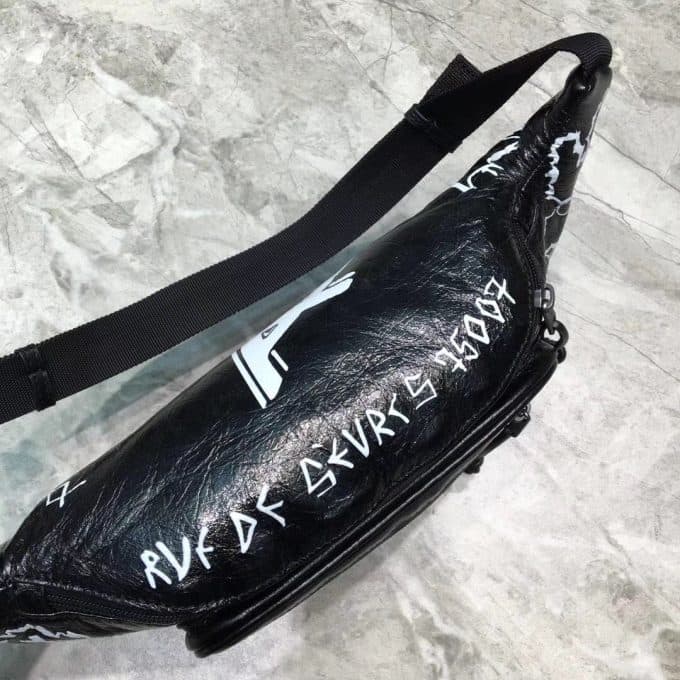 バレンシアガバッグコピー 大人気2022新品 BALENCIAGA男女兼用 ウエストポーチ - 画像 (3)