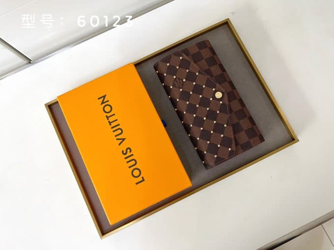 ルイヴィトン財布コピー 定番人気2023新品 Louis Vuitton 男女兼用 長財布