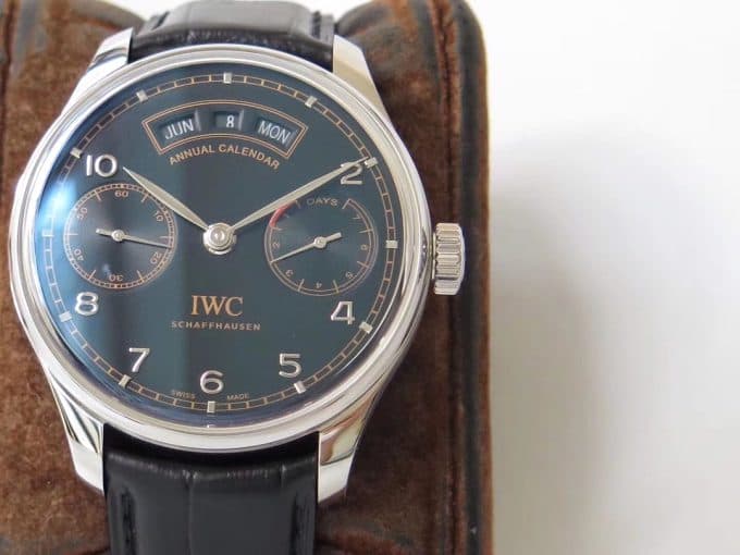 人気高級IWC ポルトギーゼ コピーシリーズ メンズ 自動巻き - 画像 (2)