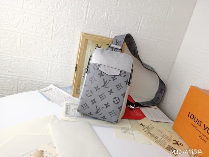 ルイヴィトンバッグコピー 定番人気2022新品 Louis Vuitton 男女兼用 ボディバッグ
