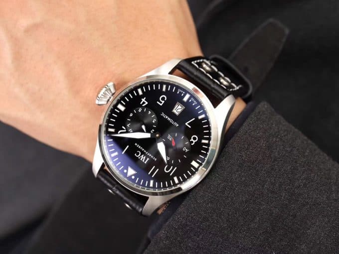 大人気新作IWC パイロットウォッチ コピーシリーズ メンズ 自動巻き3色 - 画像 (5)