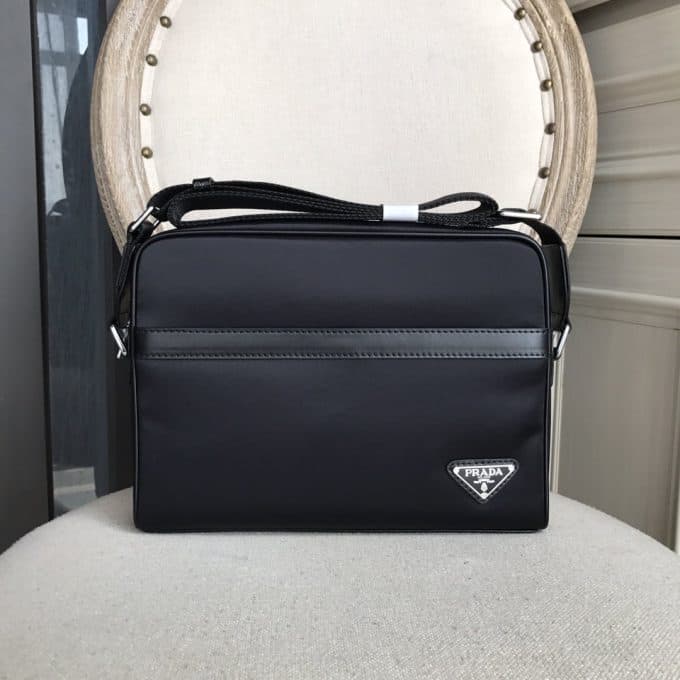 プラダバッグコピー 大人気2022新品 PRADA メンズ ショルダーバッグ