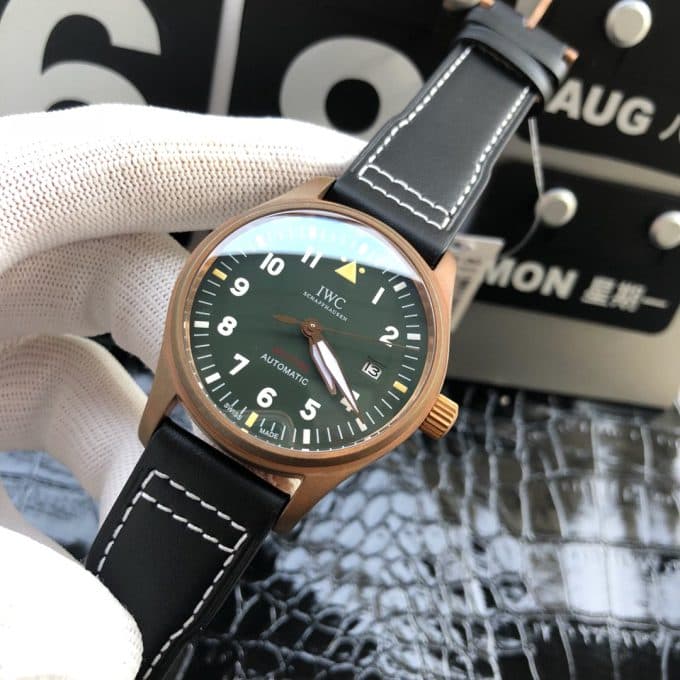人気高級IWC パイロットウォッチ コピーシリーズ メンズ 自動巻き - 画像 (3)
