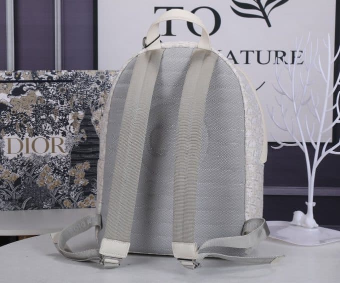 人気高級 ディオールバッグコピー 定番人気2022新品 Dior 男女兼用 バックパック - 画像 (4)