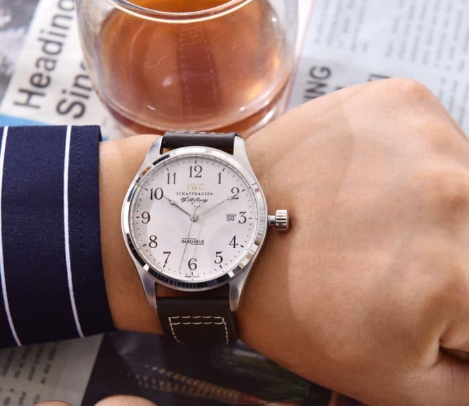 高品質IWC エンジニア コピーシリーズ メンズ 自動巻き5色