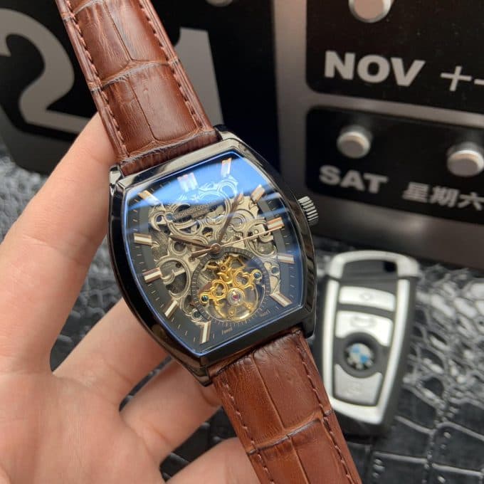 定番人気新品ヴァシュロンコンスタンタン 時計 コピー メンズ 自動巻き 4色 - 画像 (3)