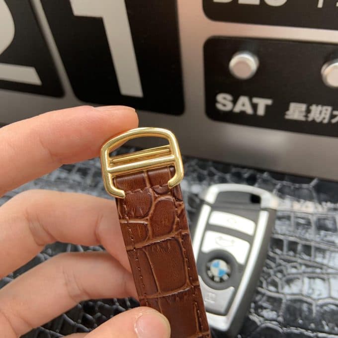 注目度NO.1カルティエ バロンブルー コピーシリーズ メンズ 自動巻き7色 - 画像 (9)