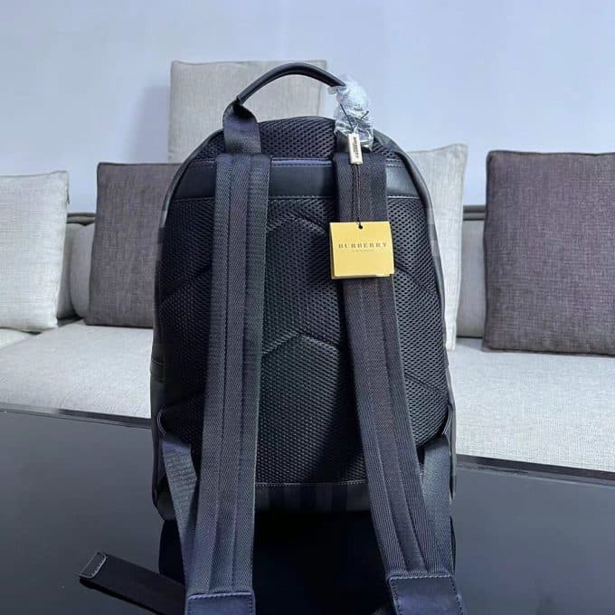 バーバリーバッグコピー 定番人気2022新品 BURBERRY メンズ バックパック - 画像 (3)