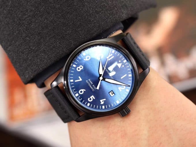 大人気新作IWC パイロットウォッチ コピーシリーズ メンズ 自動巻き3色 - 画像 (6)