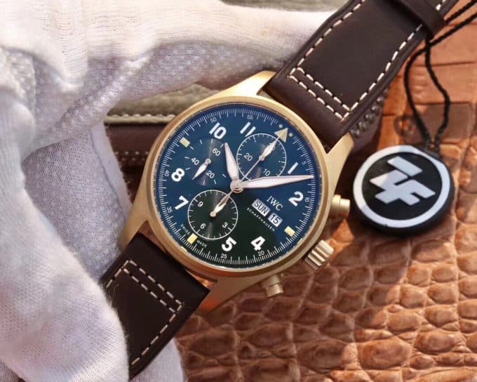 高品質IWC パイロットウォッチ コピーシリーズ メンズ 自動巻き - 画像 (2)