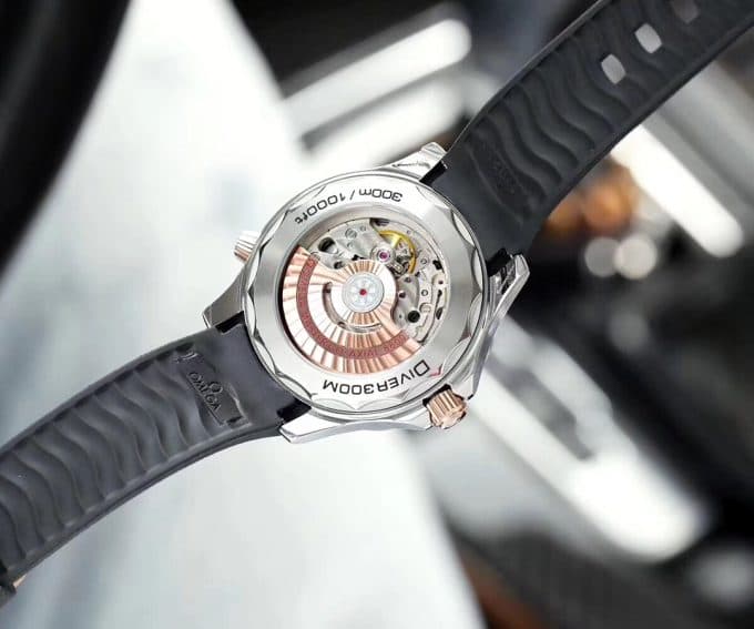 高品質オメガ シーマスター コピーシリーズ メンズ 自動巻き 5色 - 画像 (9)