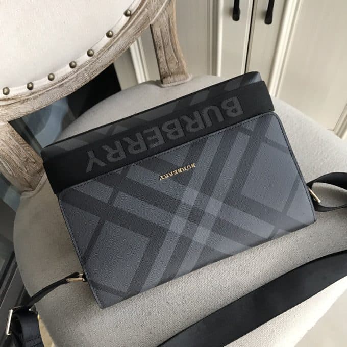 バーバリーバッグコピー 大人気2022新品 BURBERRY メンズ ショルダーバッグ - 画像 (7)
