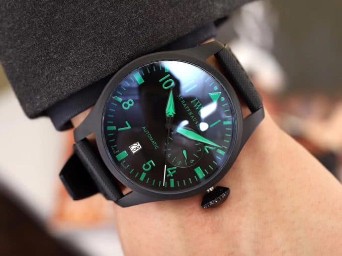 大人気新作IWC パイロットウォッチ コピーシリーズ メンズ 自動巻き3色 - 画像 (5)