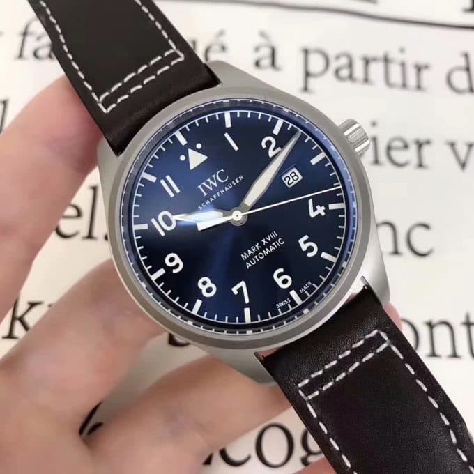 高品質IWC パイロットウォッチ コピーシリーズ メンズ 自動巻き - 画像 (8)