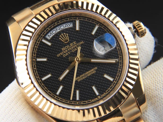 注目度NO.1売れ筋ロレックス コピー時計 Rolex デイデイト シリーズ メンズ 自動巻き - 画像 (4)