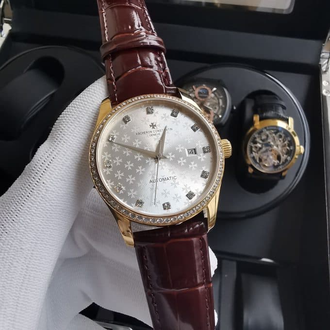 定番人気新品ヴァシュロンコンスタンタン 時計 コピー メンズ 自動巻き 7色 - 画像 (10)
