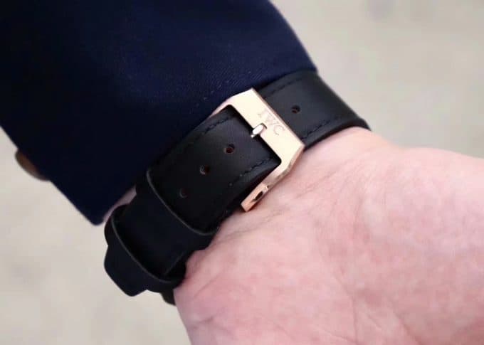 人気高級IWC パイロットウォッチ コピーシリーズ メンズ 自動巻き2色 - 画像 (8)