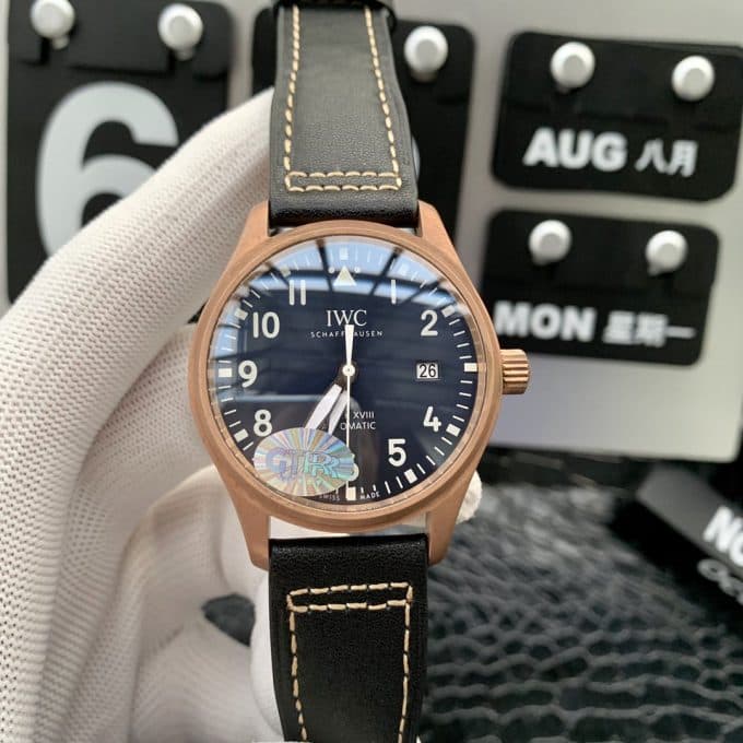 高品質IWC パイロットウォッチ コピーシリーズ メンズ 自動巻き - 画像 (2)