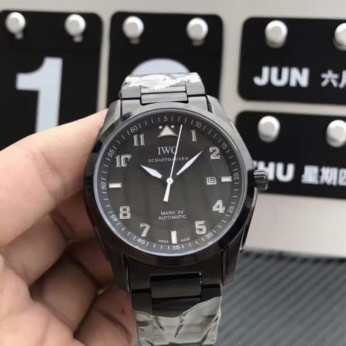 高品質IWC パイロットウォッチ コピーシリーズ メンズ 自動巻き3色 - 画像 (2)