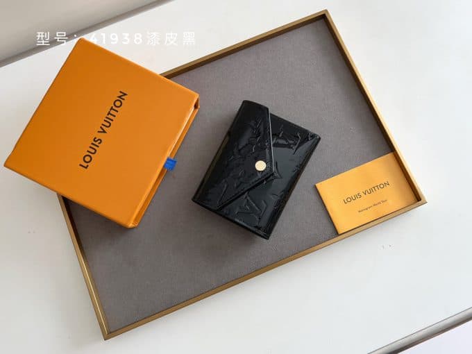 ルイヴィトン財布コピー 2023新品注目度NO.1 Louis Vuitton 男女兼用 短い財布