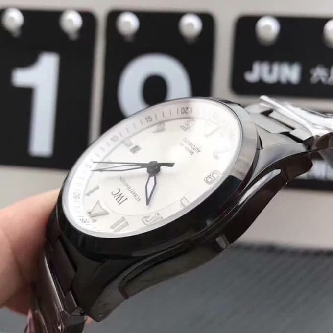 高品質IWC パイロットウォッチ コピーシリーズ メンズ 自動巻き3色 - 画像 (8)