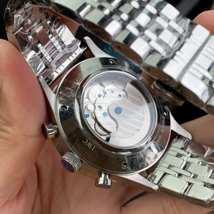 注目度NO.1IWC パイロットウォッチ コピーシリーズ メンズ 自動巻き4色 - 画像 (9)