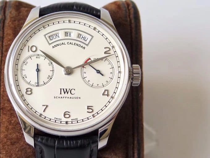 人気高級IWC ポルトギーゼ コピーシリーズ メンズ 自動巻き - 画像 (2)