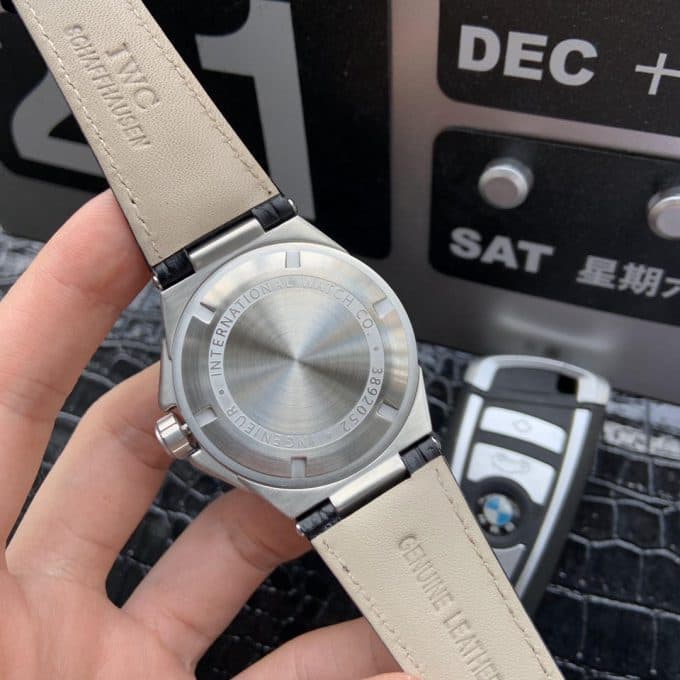 人気高級IWC エンジニア コピーシリーズ メンズ 自動巻き2色 - 画像 (6)