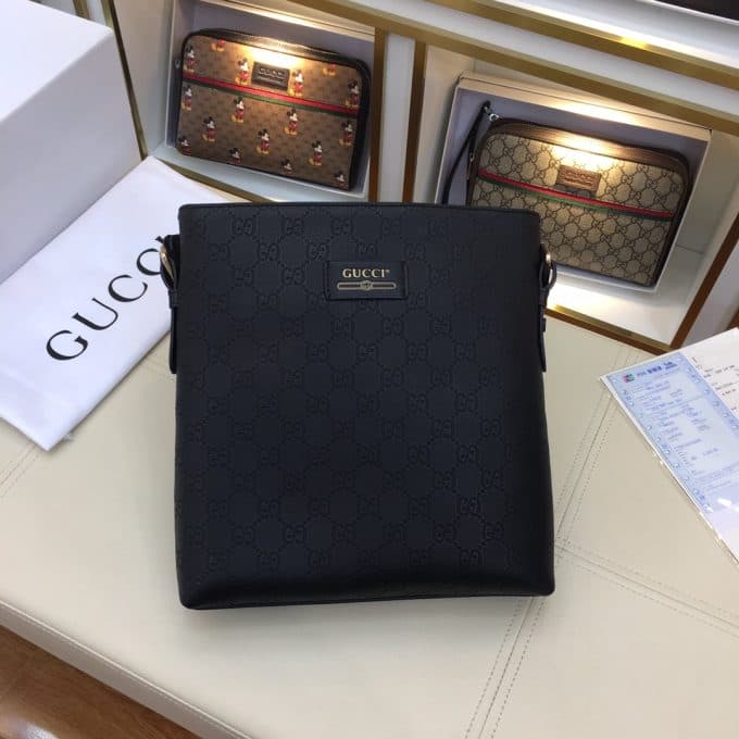 グッチバッグコピー 2022新品注目度NO.1 GUCCI メンズ ショルダーバッグ
