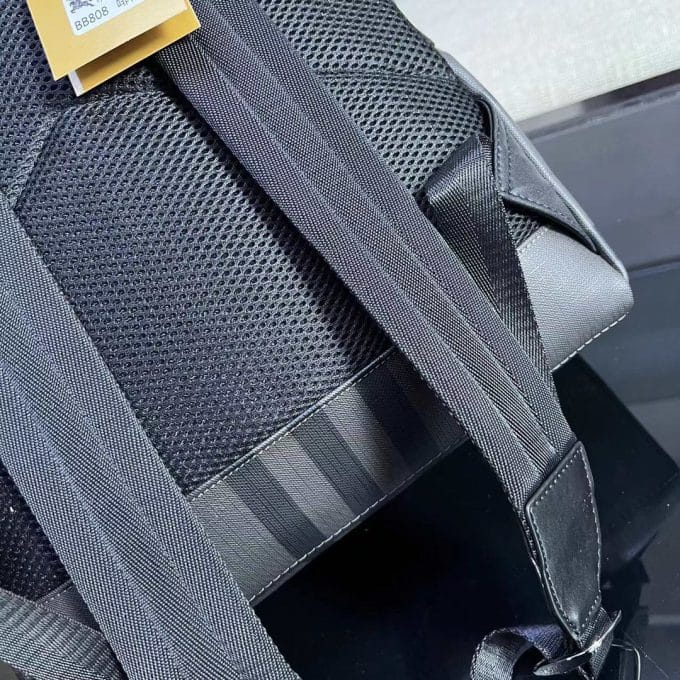 バーバリーバッグコピー 定番人気2022新品 BURBERRY メンズ バックパック - 画像 (8)