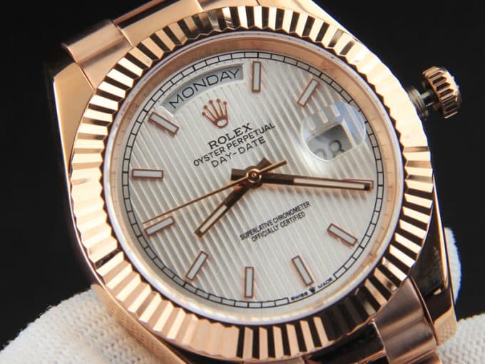 人気売れ筋ロレックス コピー時計 Rolex デイデイト シリーズ メンズ 自動巻き - 画像 (4)