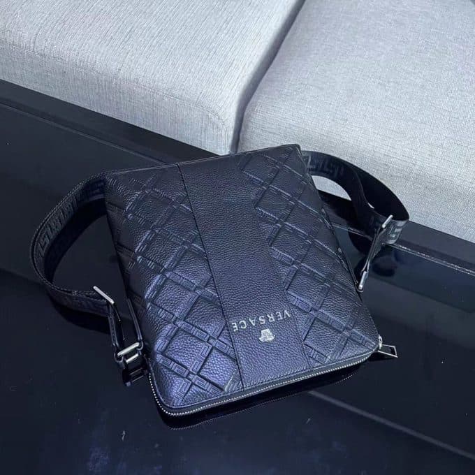 ヴェルサーチェバッグコピー 2022新品注目度NO.1 VERSACE メンズ ショルダーバッグ - 画像 (5)