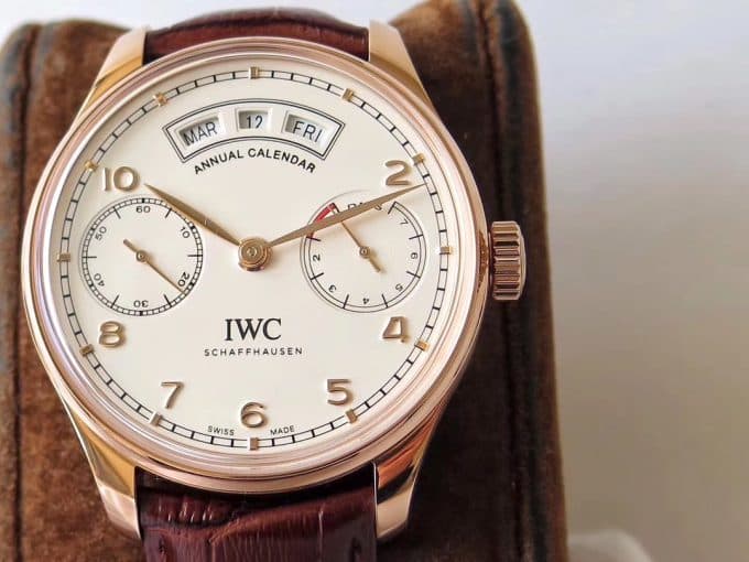 人気高級IWC ポルトギーゼ コピーシリーズ メンズ 自動巻き - 画像 (2)
