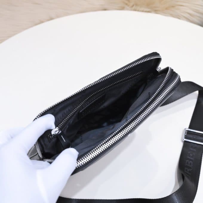 バーバリーバッグコピー 大人気2022新品 BURBERRY メンズ ショルダーバッグ - 画像 (9)