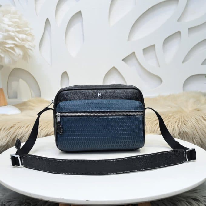 エルメスバッグコピー 2022新品注目度NO.1 HERMES メンズ ショルダーバッグ