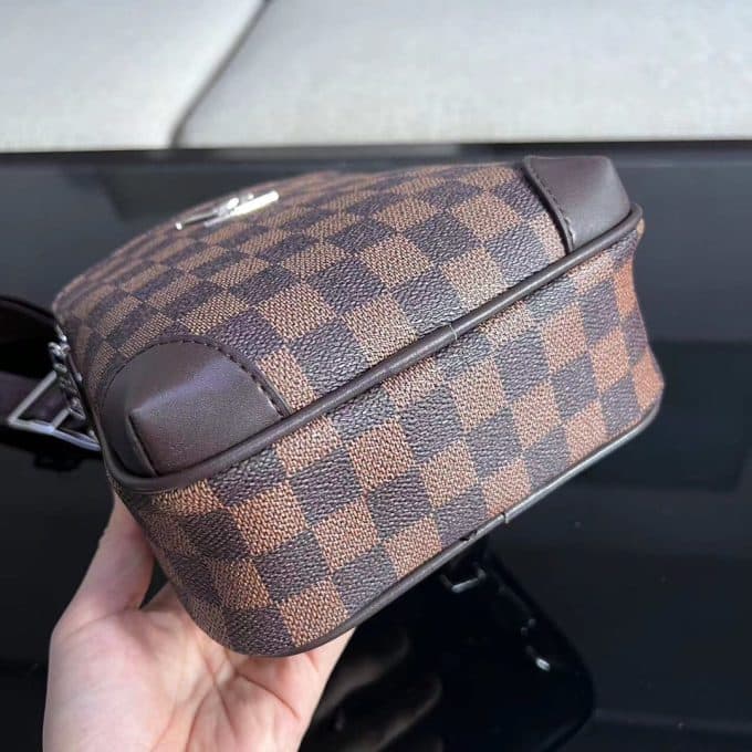 ルイヴィトンバッグコピー 定番人気2022新品 Louis Vuitton メンズ ボディバッグ - 画像 (6)