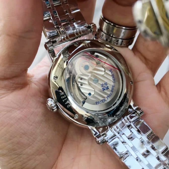大人気新品パテックフィリップ 時計 コピー メンズ 自動巻き 4色 - 画像 (8)