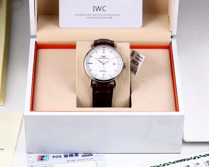 人気高級IWC ポートフィノ コピーシリーズ メンズ 自動巻き 2色 - 画像 (2)