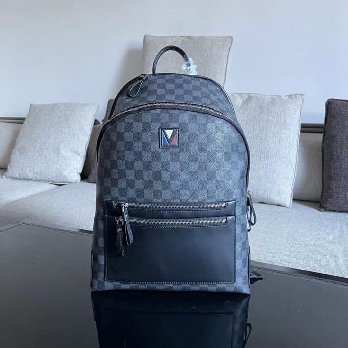 ルイヴィトンバッグコピー 2022新品注目度NO.1 Louis Vuitton メンズ バックパック