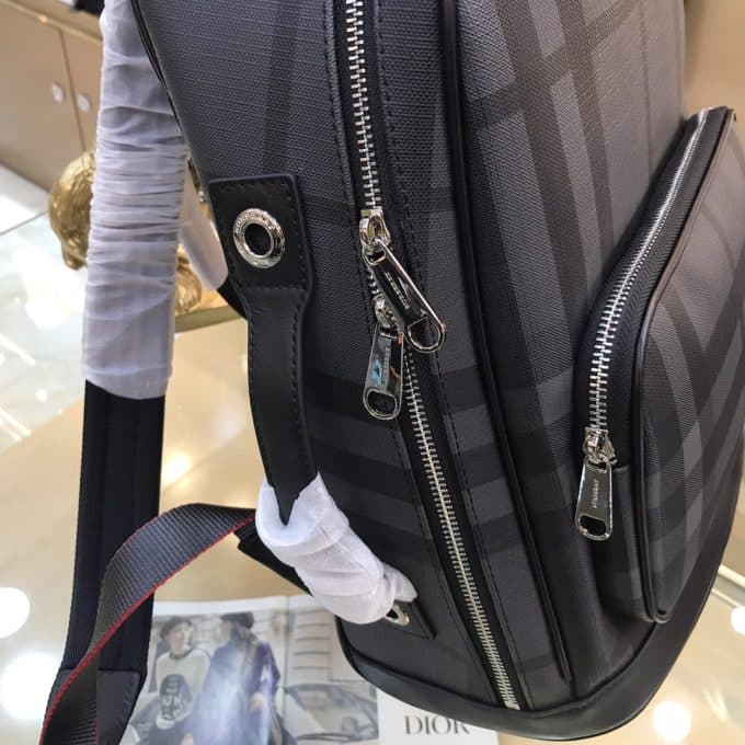 バーバリーバッグコピー 定番人気2022新品 BURBERRY メンズ バックパック - 画像 (6)