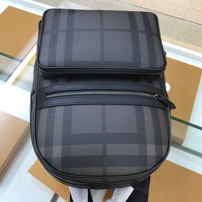バーバリーバッグコピー 2022新品注目度NO.1 BURBERRY メンズ バックパック - 画像 (2)